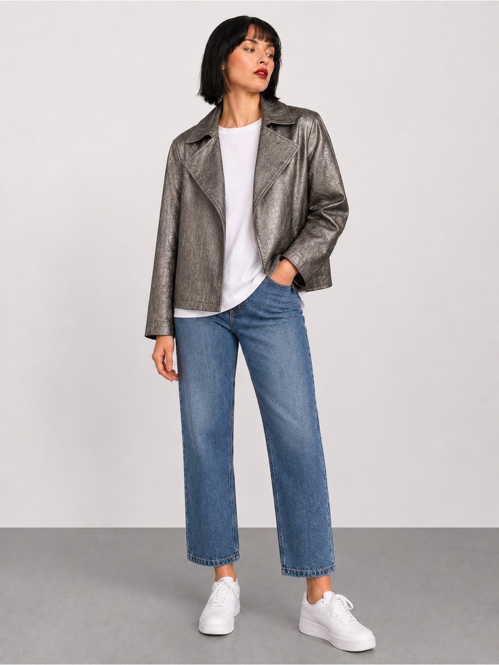 Oversized Avant Garde silver denim collared open jacket.  Exaggerated collar- L